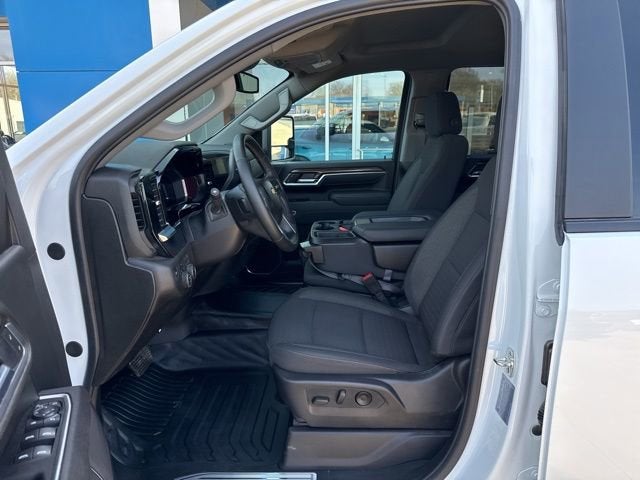 2026 Chevrolet Silverado 3500 HD Chassis Cab LT