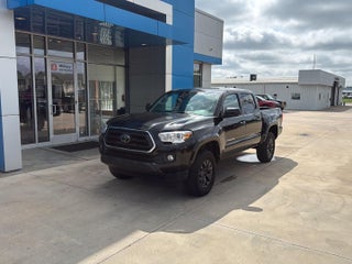 2022 Toyota Tacoma 4WD SR