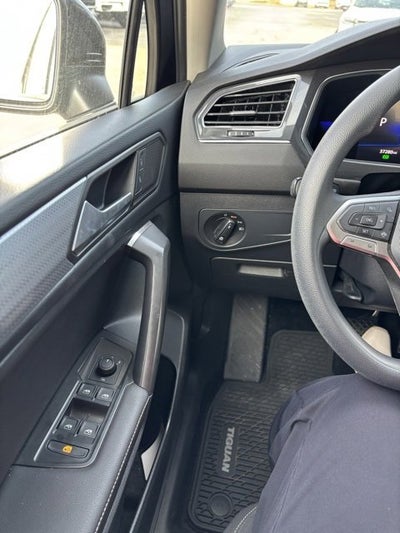 2022 Volkswagen Tiguan S