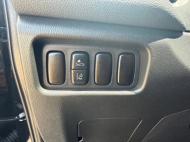 2025 Mitsubishi Outlander Sport S