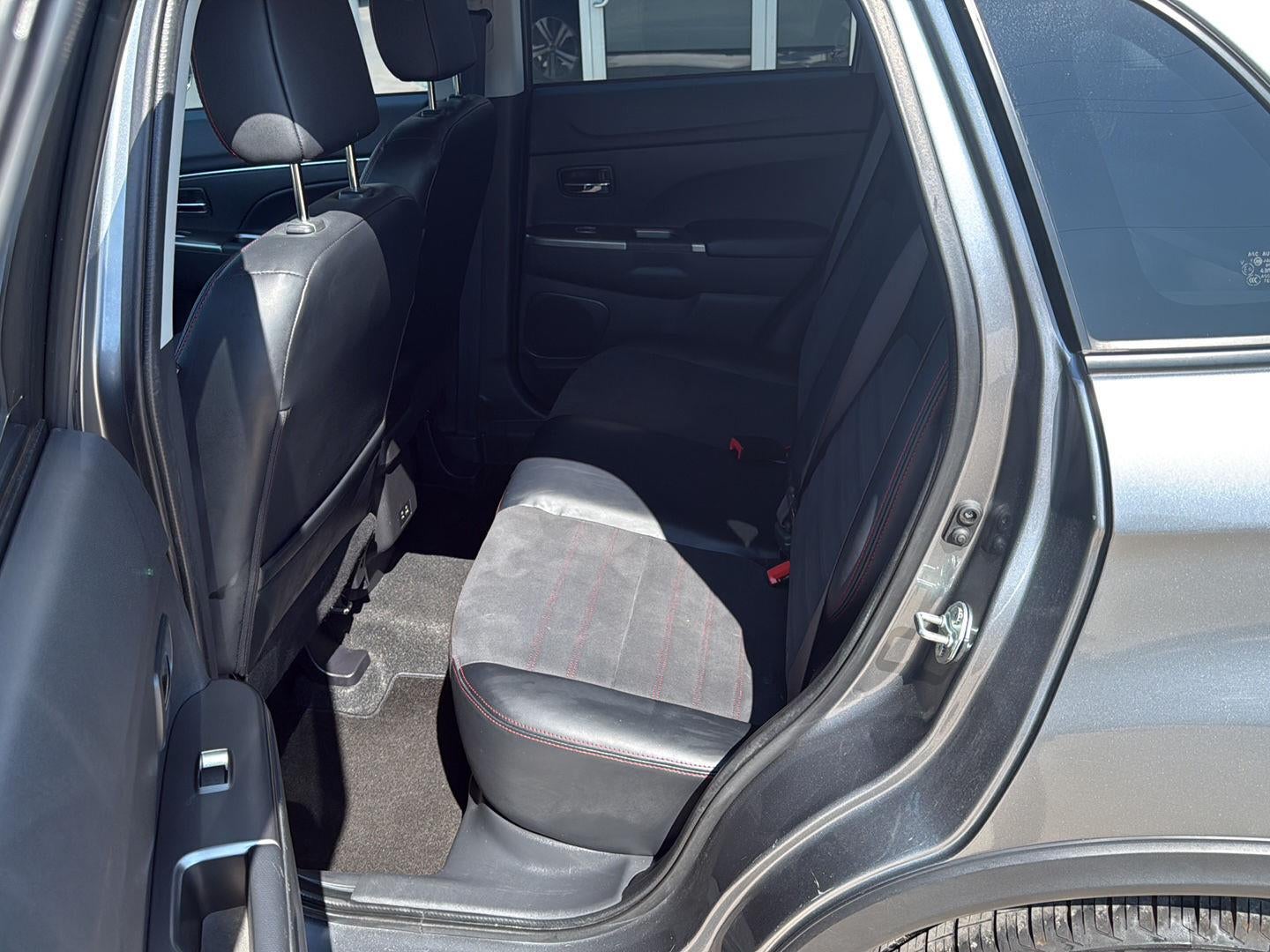 2025 Mitsubishi Outlander Sport S