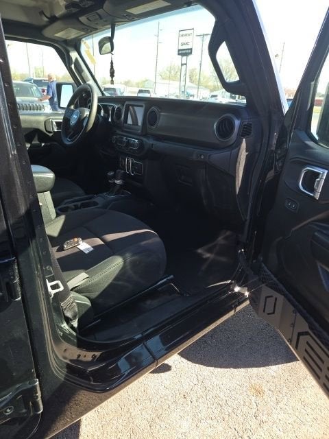 2023 Jeep Gladiator Sport S