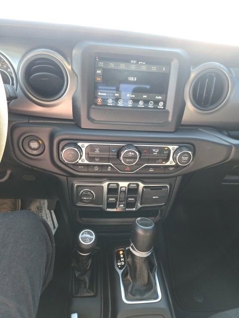 2023 Jeep Gladiator Sport S