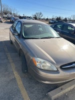 2003 Ford Taurus SES Standard