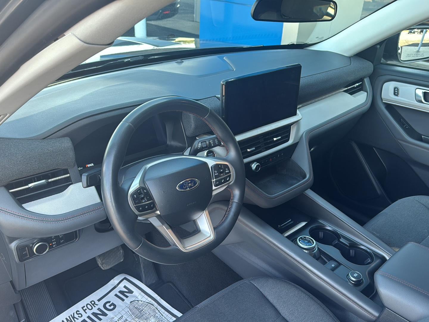 2025 Ford Explorer Active