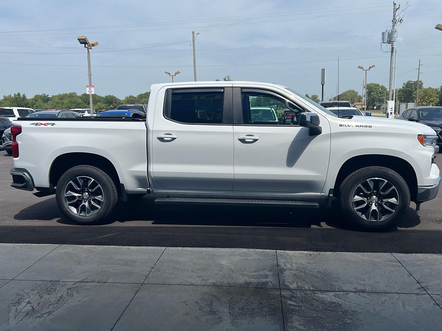 2023 Chevrolet Silverado 1500 LT