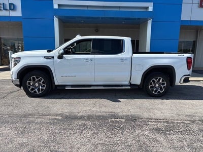 2025 GMC Sierra 1500 SLT