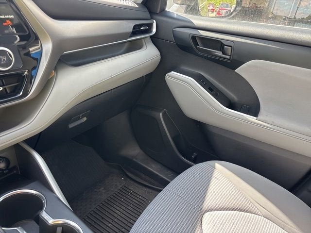 2021 Toyota Highlander Hybrid LE