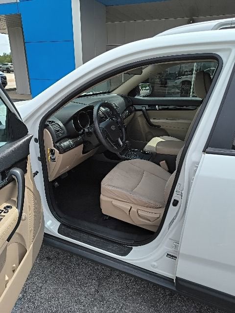 2011 Kia Sorento LX