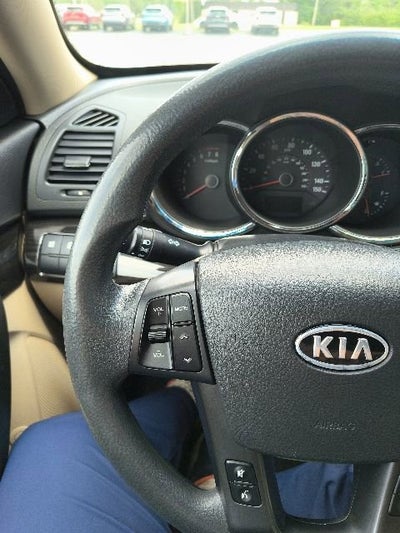2011 Kia Sorento LX