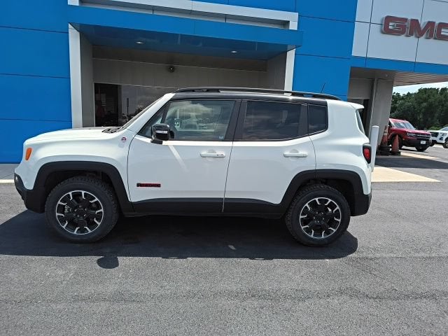 2023 Jeep Renegade Trailhawk 4x4