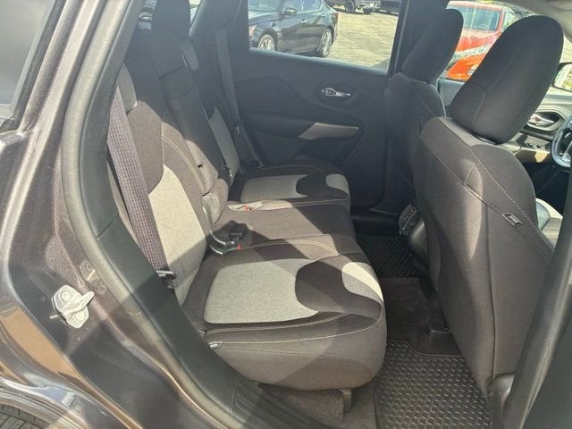 2018 Jeep Cherokee Latitude Tech Connect