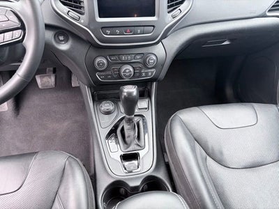 2023 Jeep Cherokee Altitude Lux