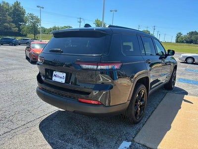 2022 Jeep Grand Cherokee L Altitude