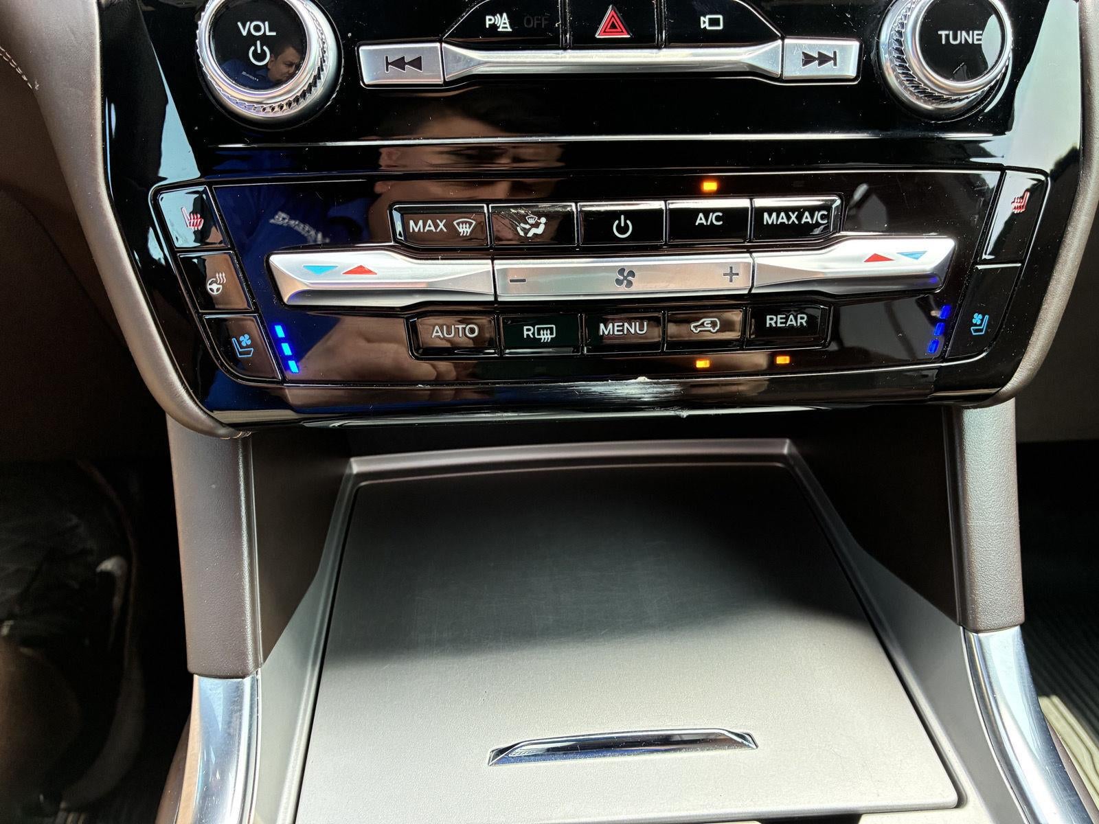 2022 Ford Explorer King Ranch