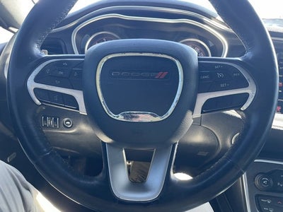 2016 Dodge Challenger SXT Plus