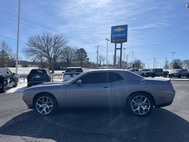 2016 Dodge Challenger SXT Plus