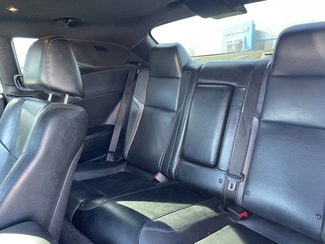 2016 Dodge Challenger SXT Plus