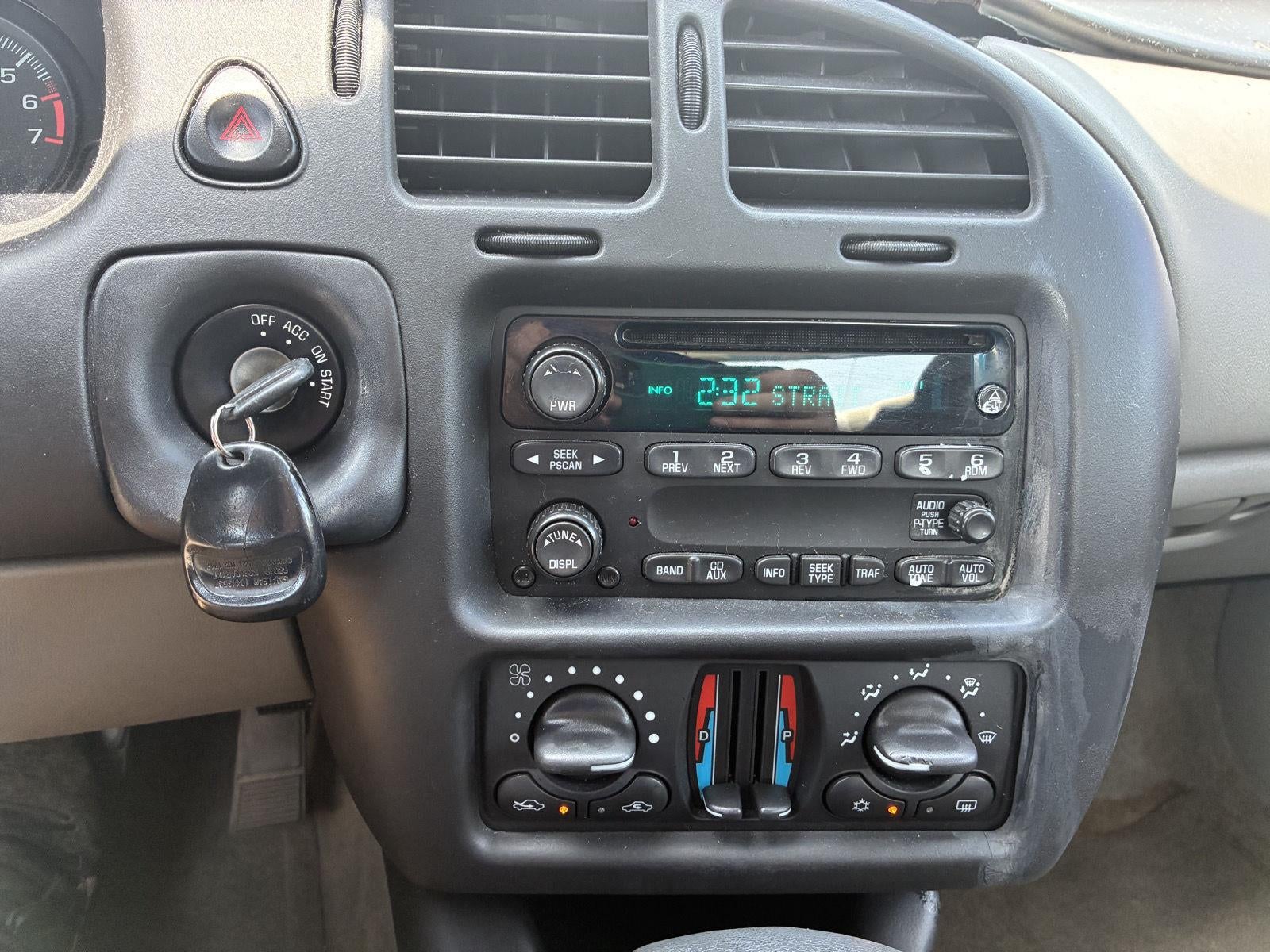 2004 Chevrolet Monte Carlo LS