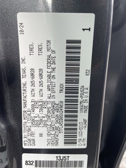 2025 Toyota Tundra 4WD SR