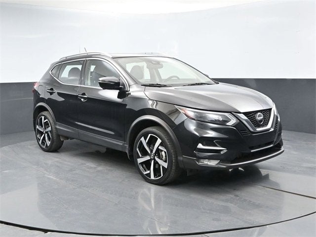 2022 Nissan Rogue Sport SL