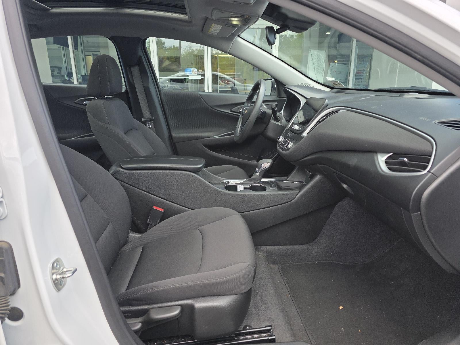 2024 Chevrolet Malibu Base