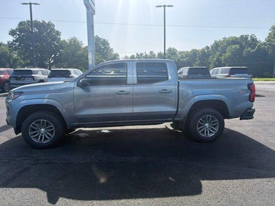 2025 Chevrolet Colorado WT/LT