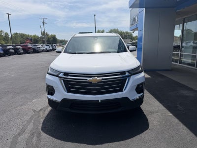 2023 Chevrolet Traverse Base