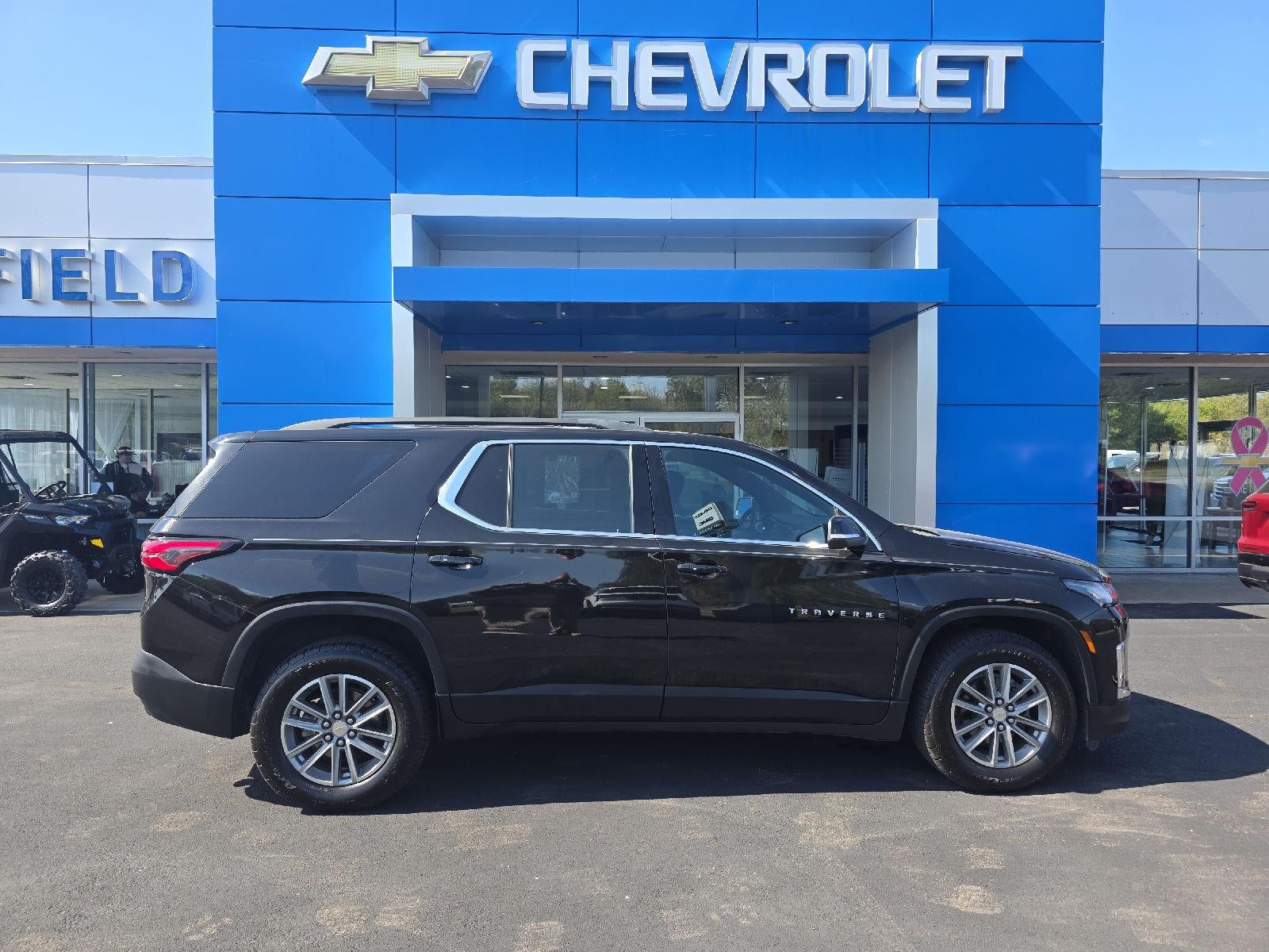 2023 Chevrolet Traverse Base