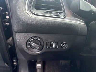 2016 Dodge Challenger SXT Plus