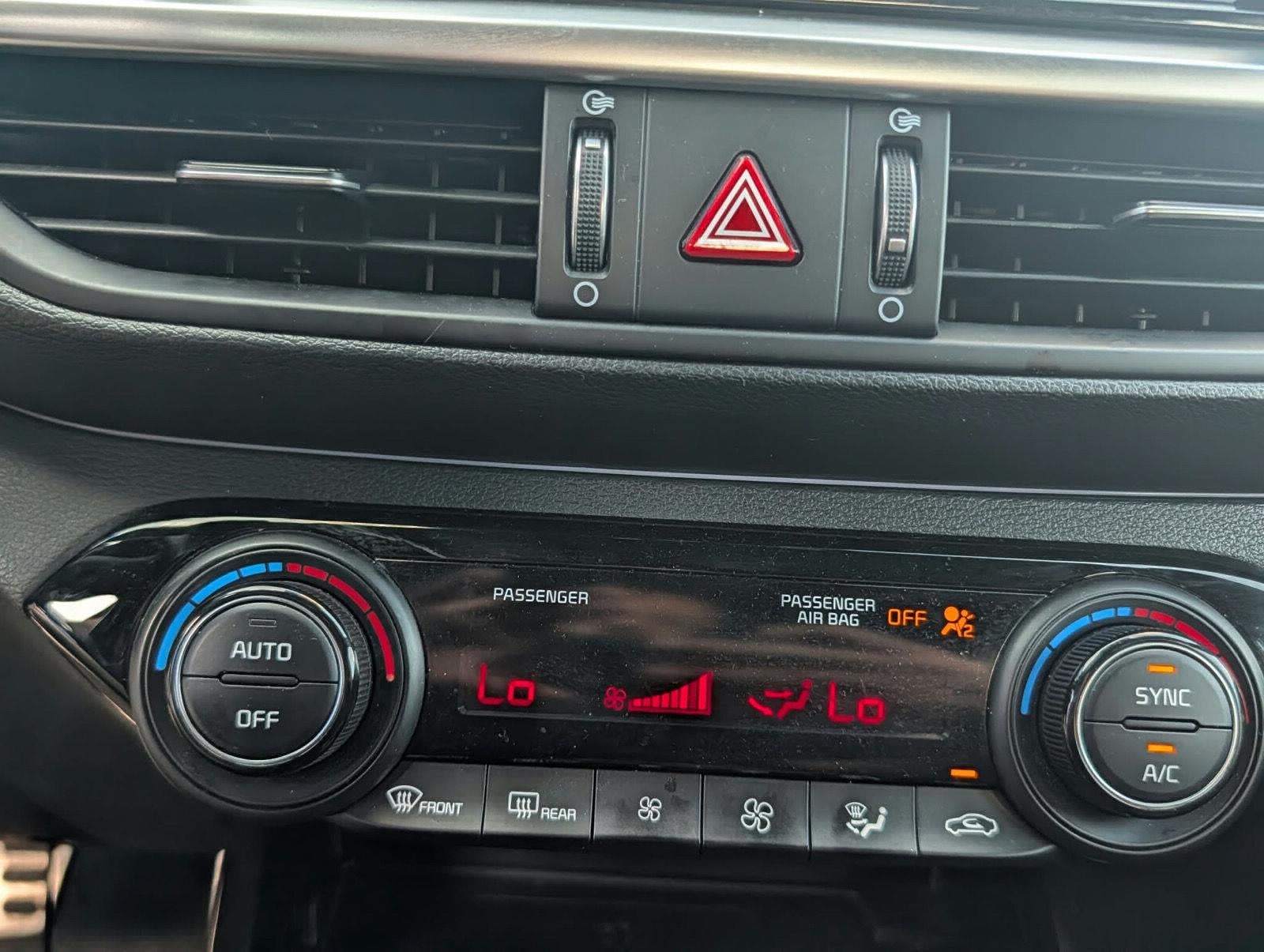 2024 Kia Forte Base