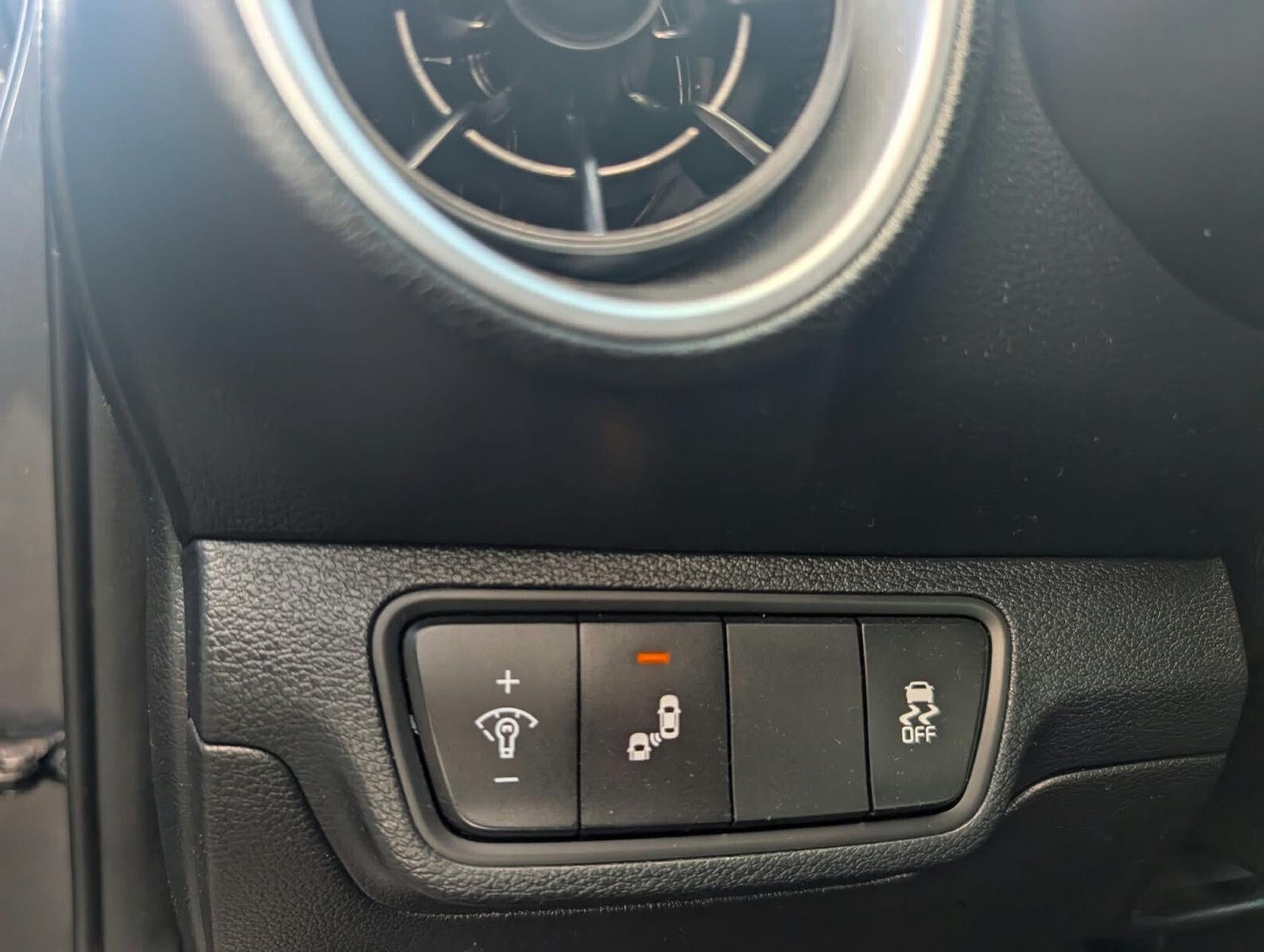 2024 Kia Forte Base