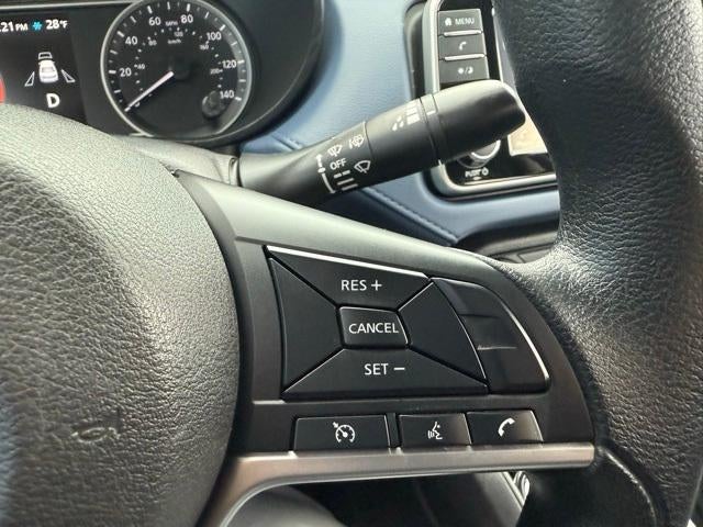 2023 Nissan Versa SV