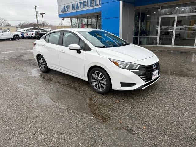 2023 Nissan Versa SV