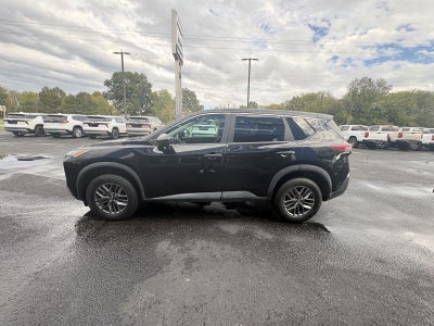 2023 Nissan Rogue Base