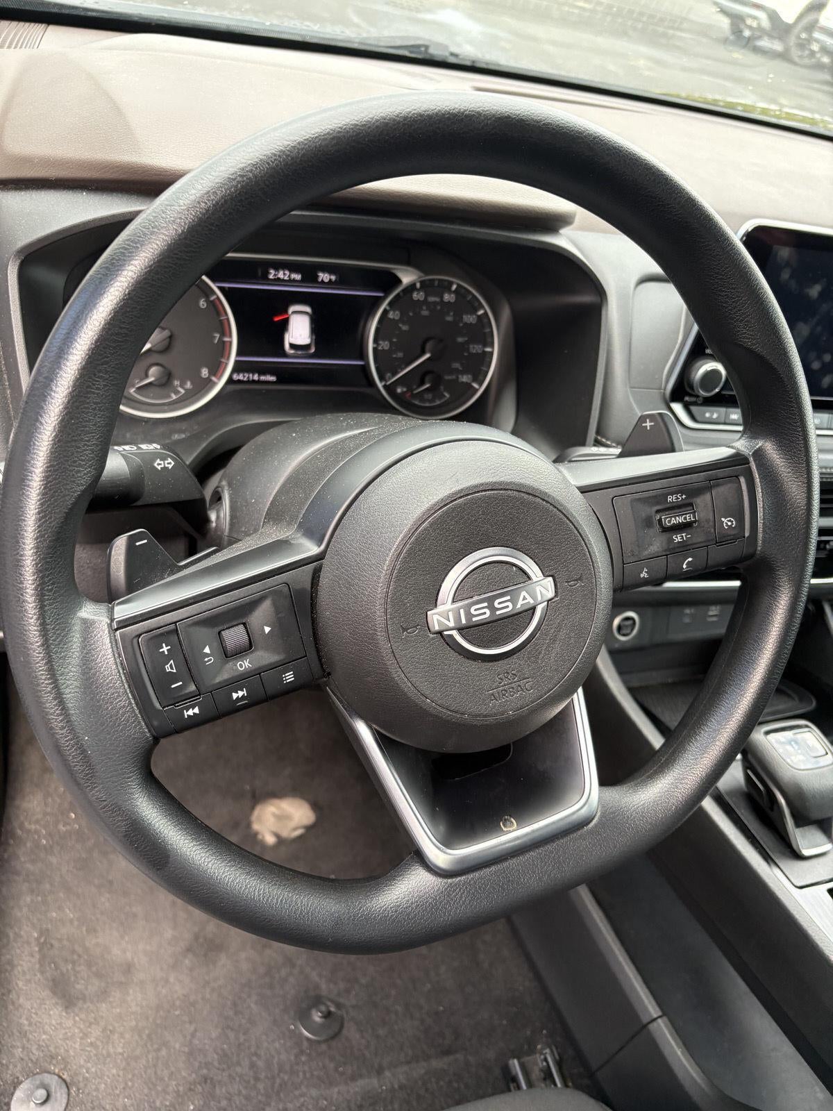 2023 Nissan Rogue Base