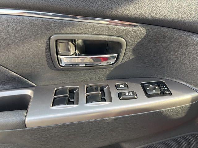 2025 Mitsubishi Outlander Sport S