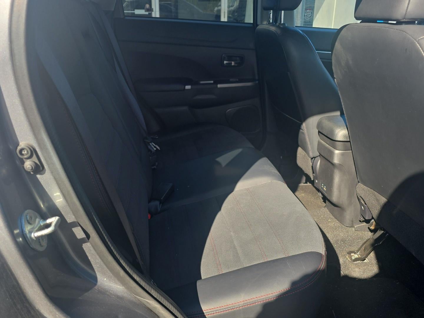 2025 Mitsubishi Outlander Sport Base