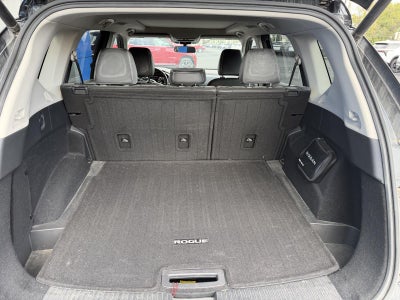 2022 Nissan Rogue Base