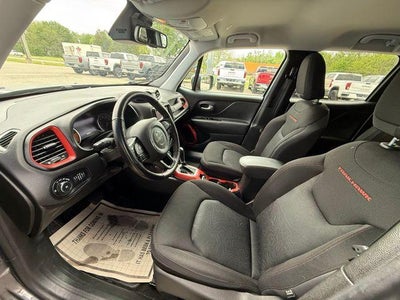 2022 Jeep Renegade Trailhawk