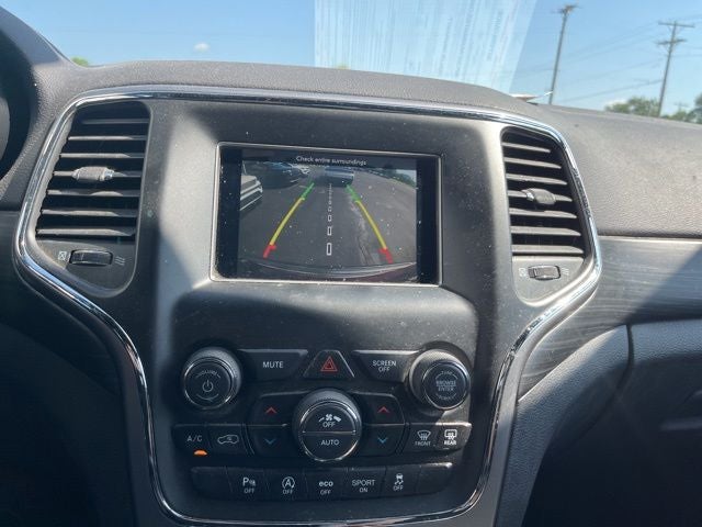2020 Jeep Grand Cherokee Laredo E 4x4