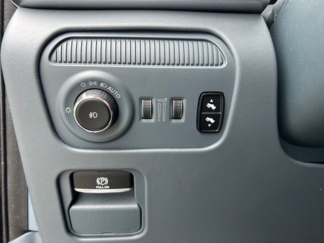 2022 Jeep Grand Wagoneer Series II