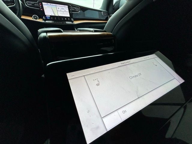 2022 Jeep Grand Wagoneer Series II