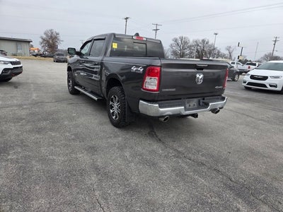 2022 RAM 1500 Big Horn Crew Cab 4x4 5'7' Box
