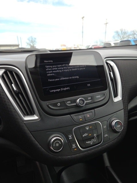 2024 Chevrolet Malibu FWD 1FL