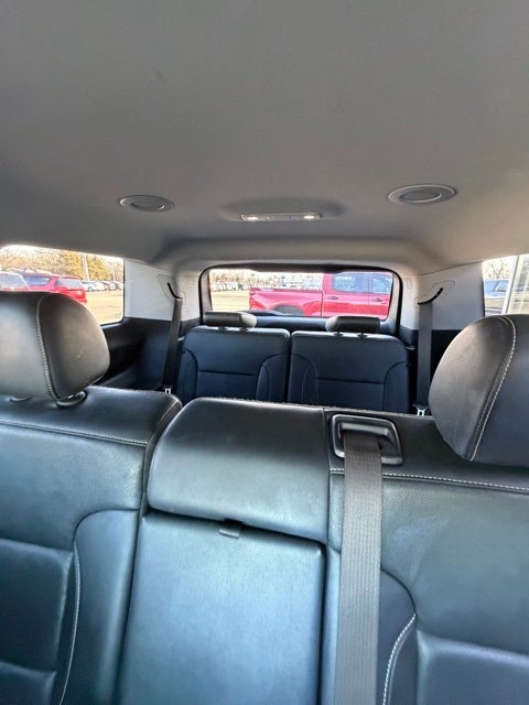 2023 GMC Acadia AWD SLT