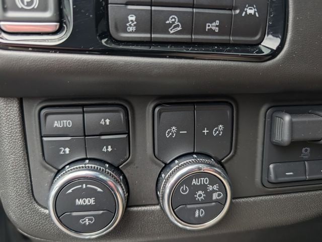 2025 GMC Yukon 4WD AT4 Ultimate