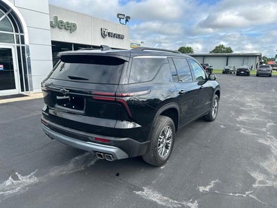 2025 Chevrolet Traverse FWD LT