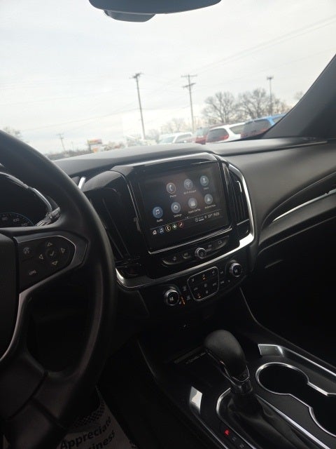 2023 Chevrolet Traverse AWD LT Cloth