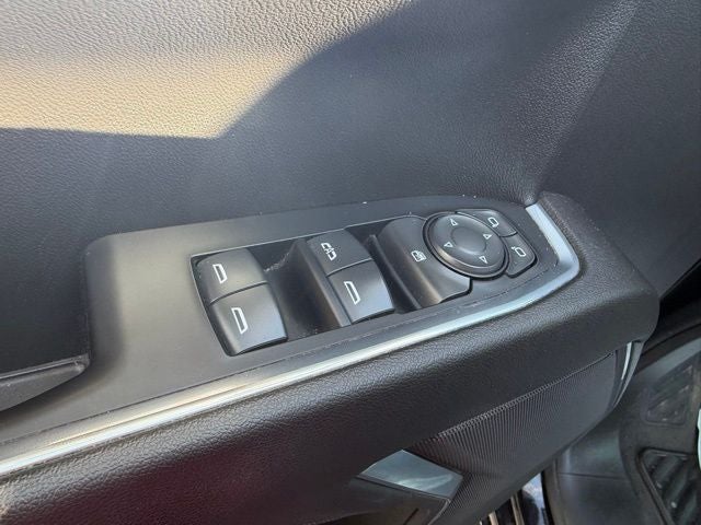 2022 GMC Sierra 1500 4WD Crew Cab Short Box Elevation